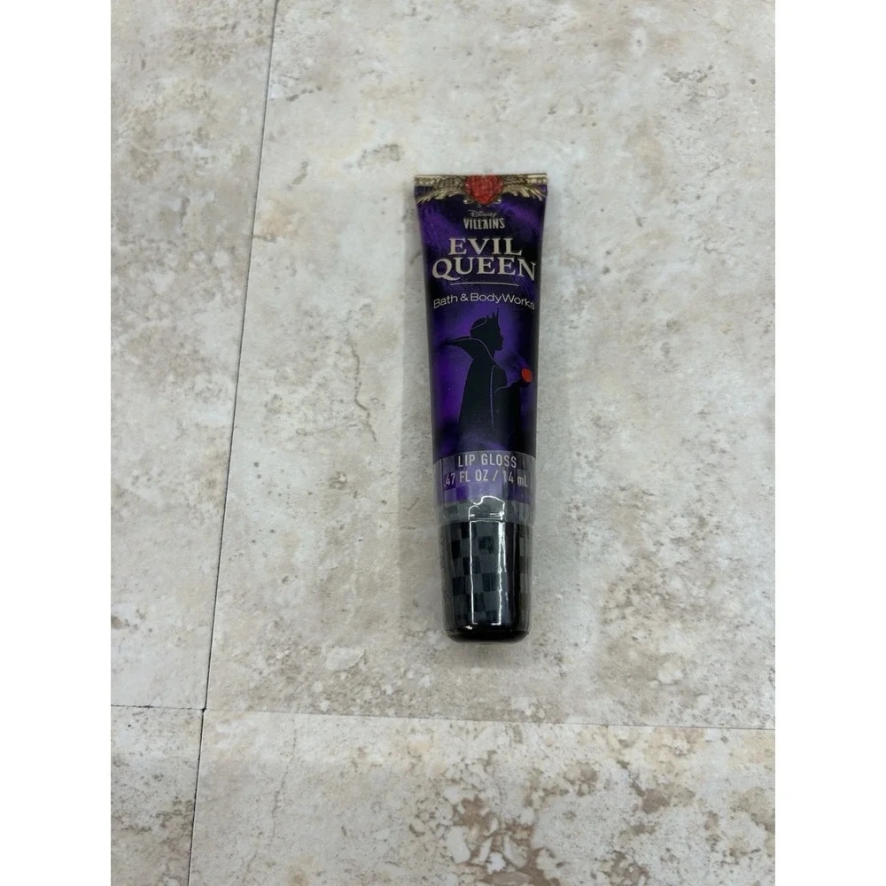 *NEW* DISNEY VILLAINS ~ EVIL‎ QUEEN ~ FLAVORED LIP GLOSS ~ Bath & Body Works